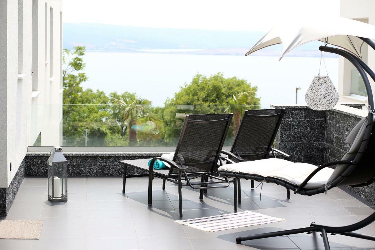 The View Luxury Apartment Dramalj Luaran gambar